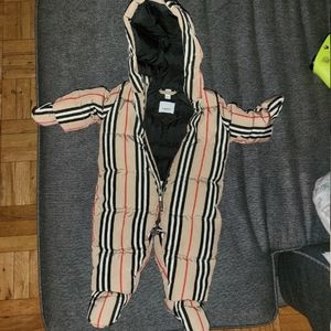 Burberry Baby snowsuit